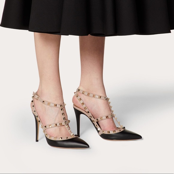 Lulus Shoes - Lulus Rockstud T-Strap Pump- Similar to Valentino